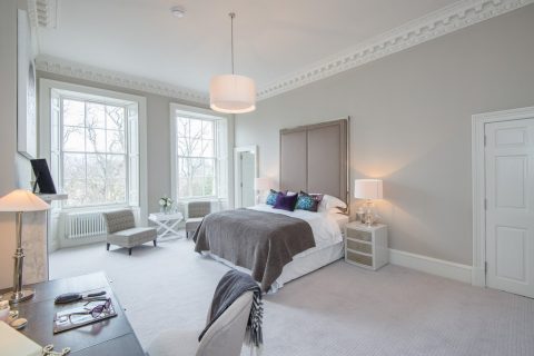 Ковровое покрытие в спальне